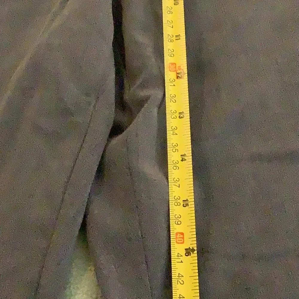 NWT AB Studio women’s grey stretch dress pants size 12, wide leg. - Picture 8 of 12
